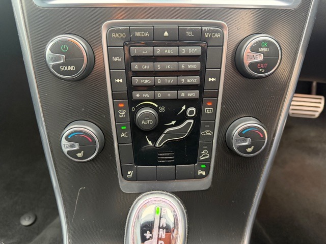 Used Volvo XC60 2013 for sale - 77069002: Photo 9