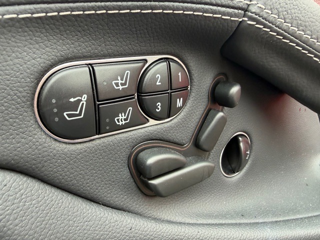 Used Mercedes-Benz SL 2010 for sale - 77077165: Photo 13