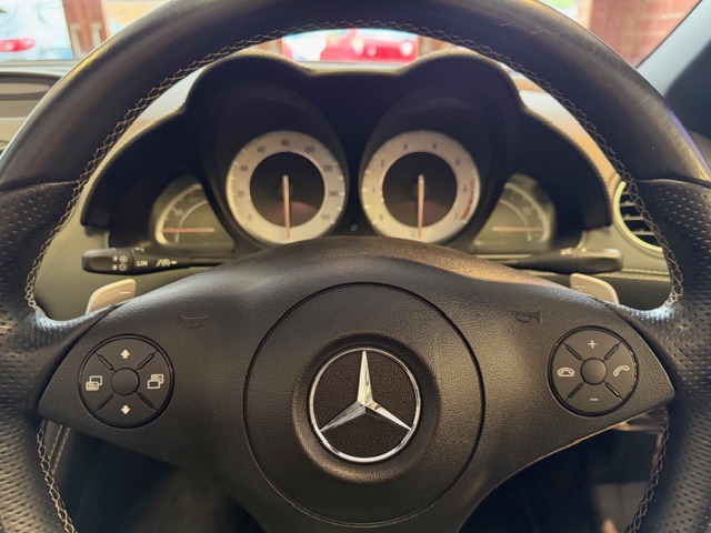 Used Mercedes-Benz SL 2010 for sale - 77077165: Photo 18