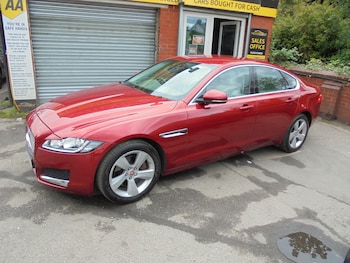 Used Jaguar XF 2016 for sale - 75857792: Photo