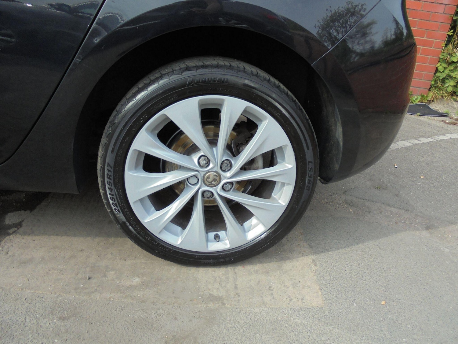 Vehicle 25