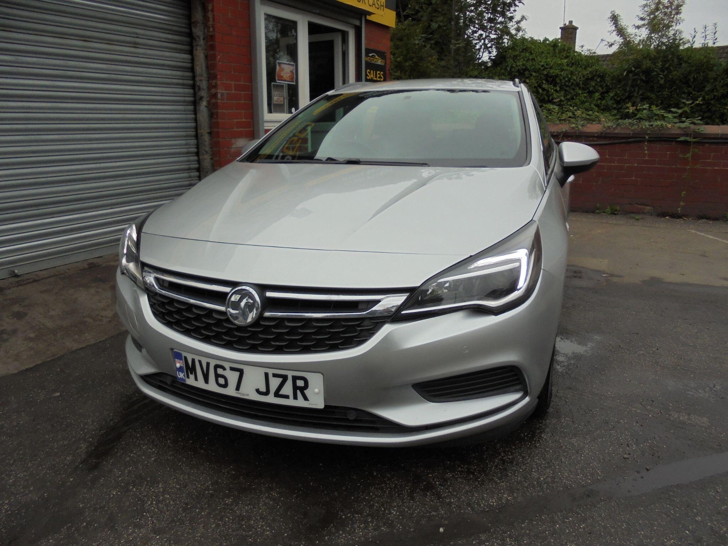 Vehicle 5