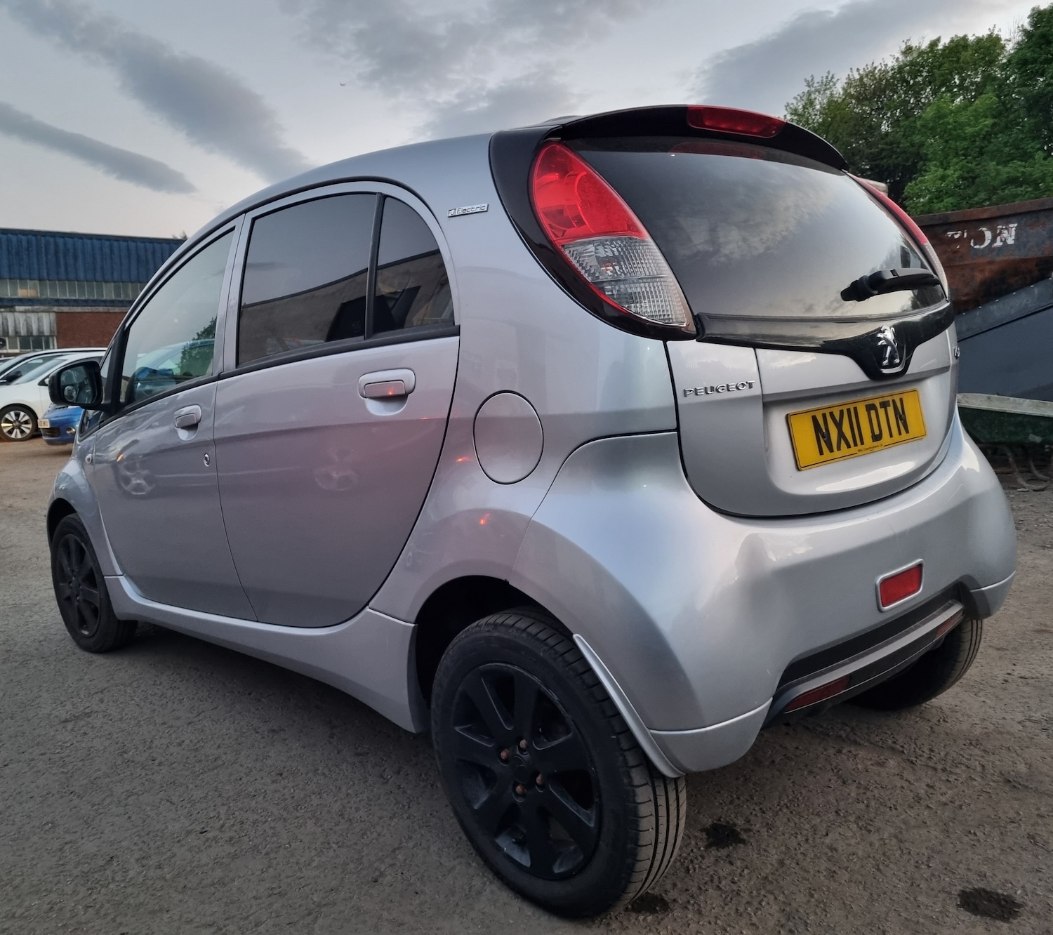 Vehicle 4