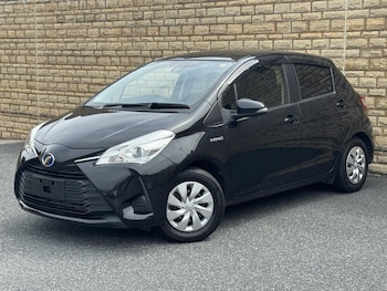 Used Toyota Yaris 2017 for sale - 79249976: Photo