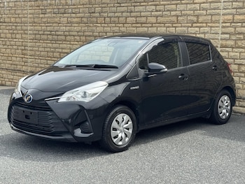 Used Toyota Yaris 2017 for sale - 79249976: Photo