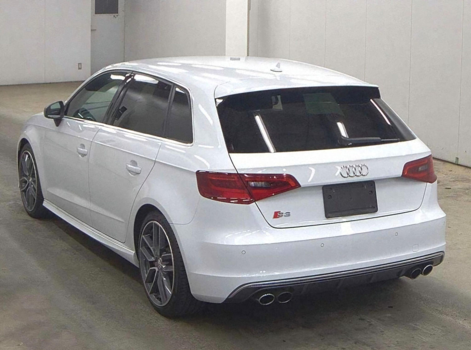 Used Audi S3 for sale - 77957381: Photo 4