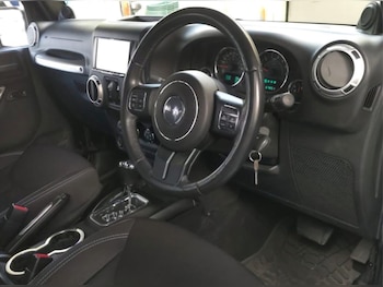 Used Jeep Wrangler 2015 for sale - 79045412: Photo