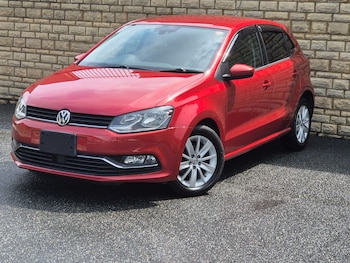 Used Volkswagen Polo 2015 for sale - 78535266: Photo