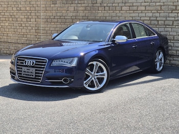 Used Audi S8 2014 for sale - 79424635: Photo