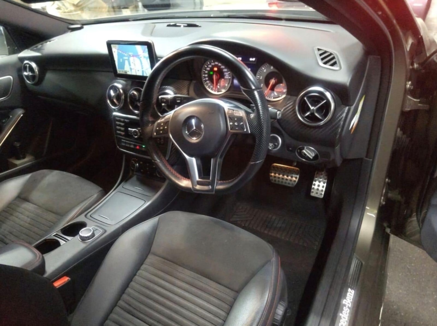 Used Mercedes-Benz A-Class for sale - 77958420: Photo 8