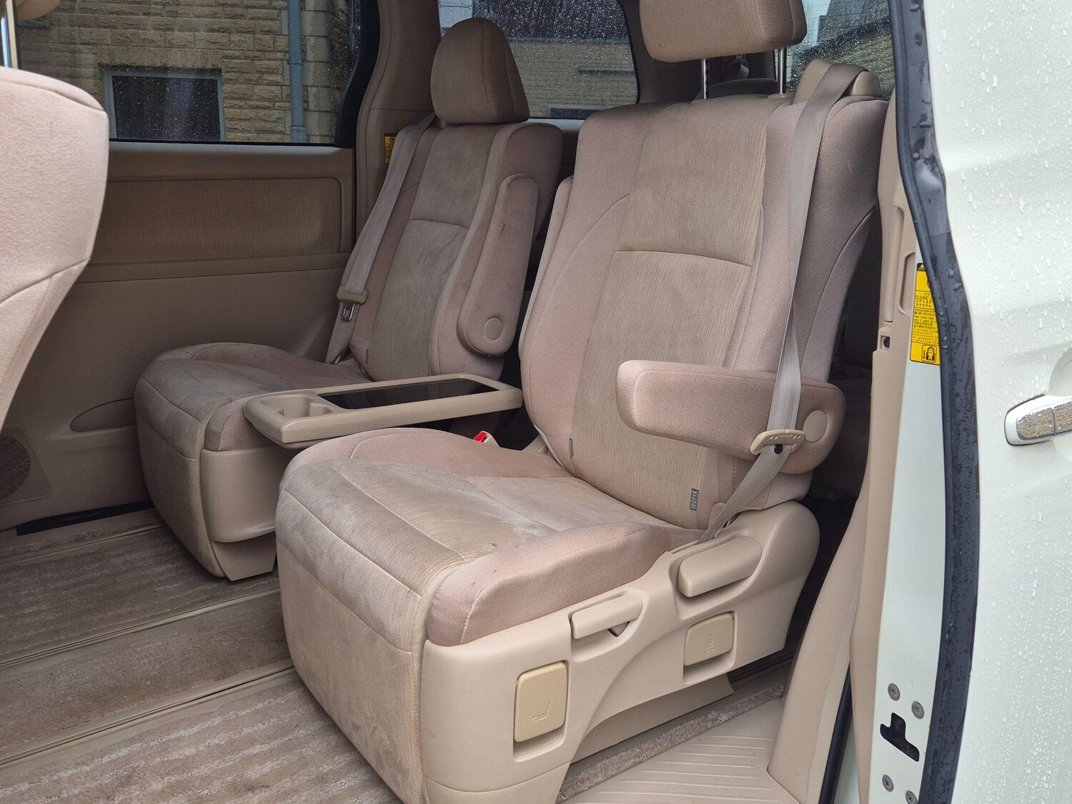 Used Toyota Alphard 2024 for sale - 77926957: Photo 19