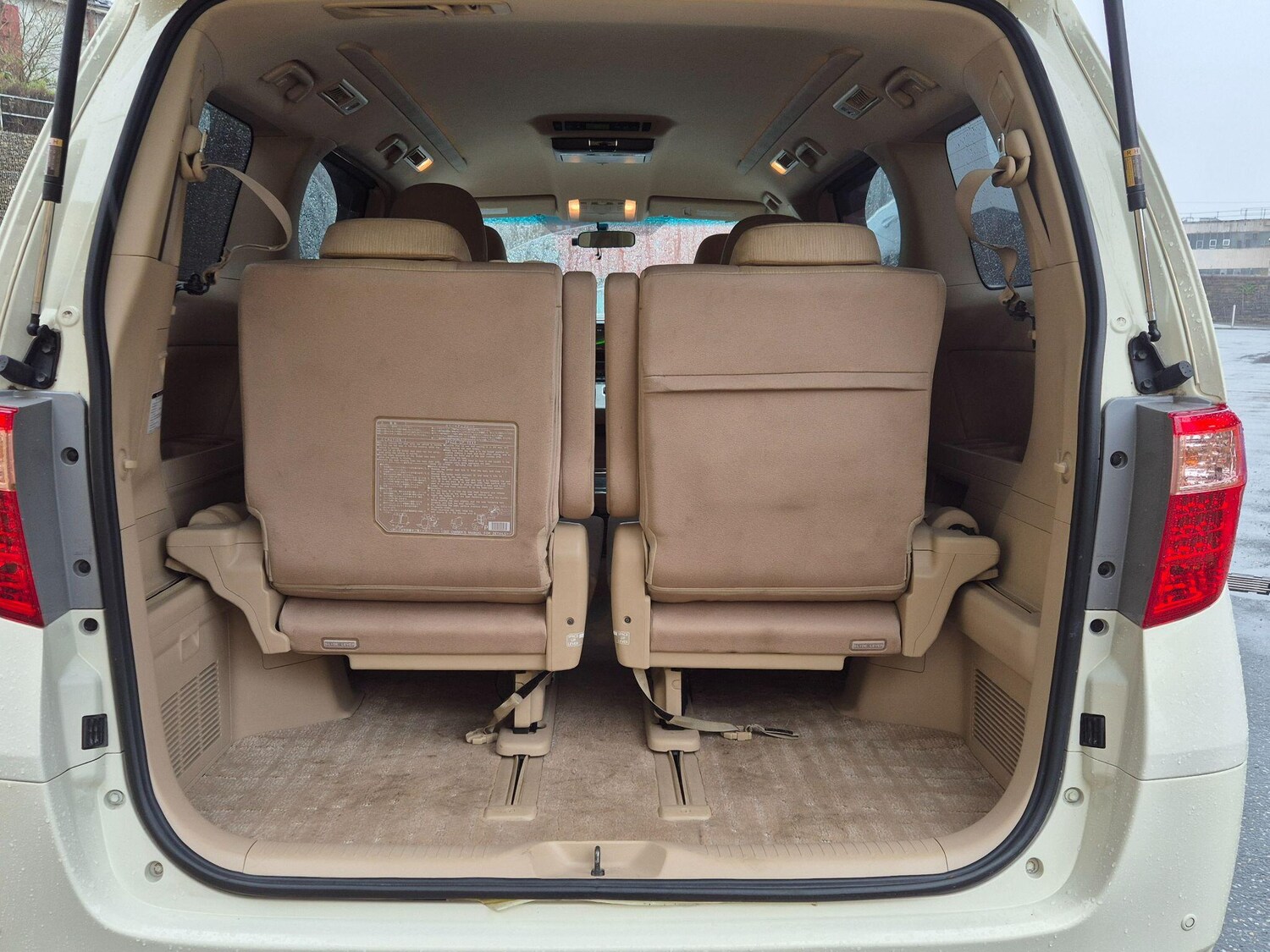 Used Toyota Alphard 2024 for sale - 77926957: Photo 28