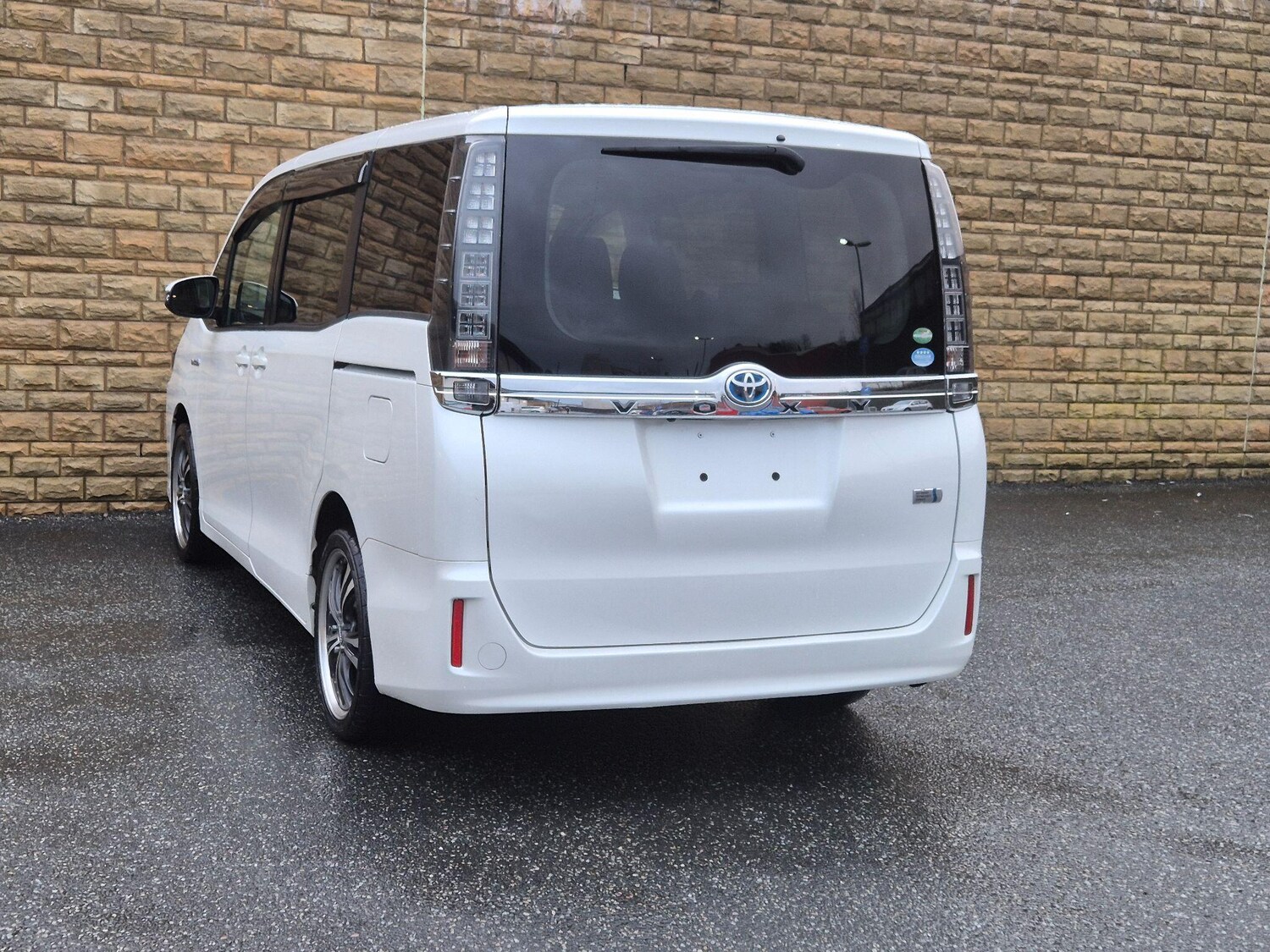 Used Toyota Noah 2026 for sale - 77926956: Photo 22