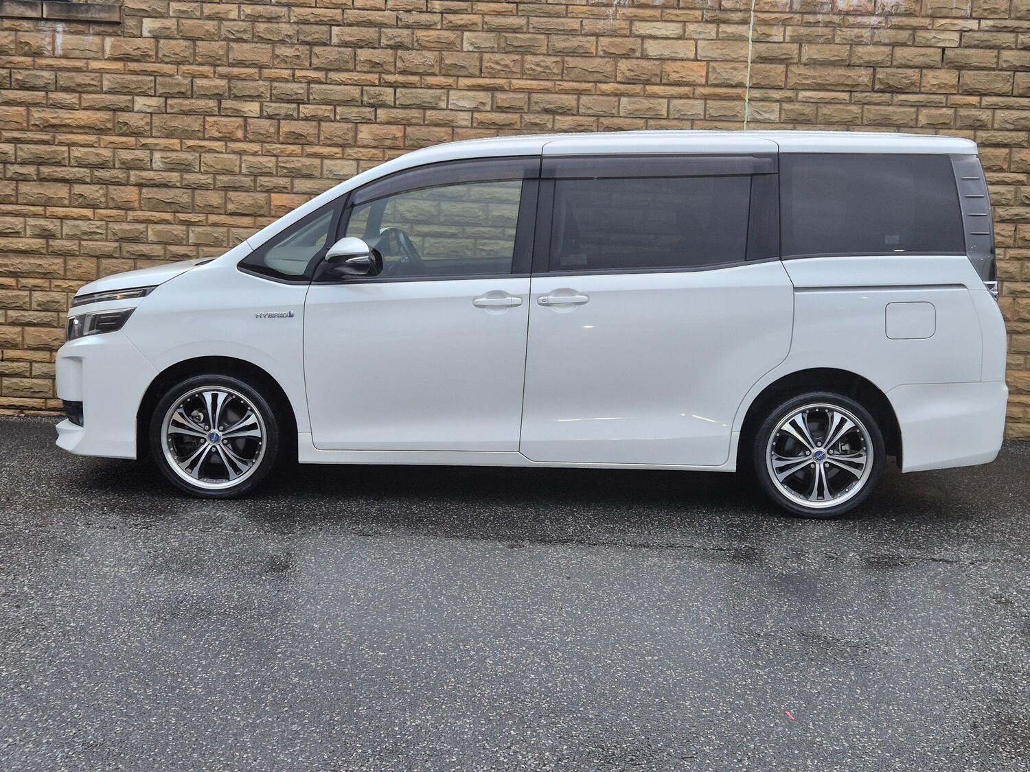 Used Toyota Noah 2026 for sale - 77926956: Photo 27