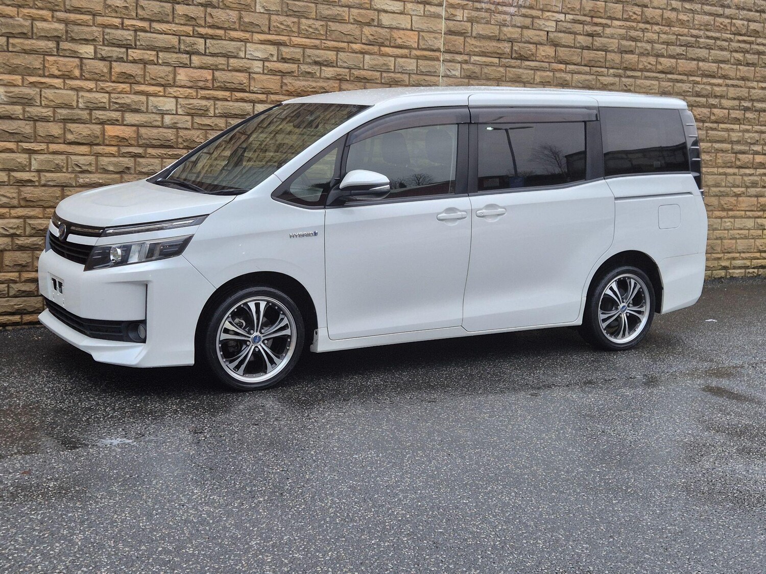 Used Toyota Noah 2026 for sale - 77926956: Photo 29