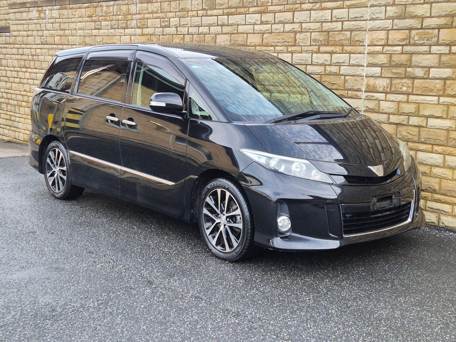 Used Toyota Estima 2026 for sale - 77926958: Photo 12