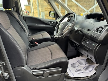 Used Nissan Serena 2014 for sale - 79159937: Photo