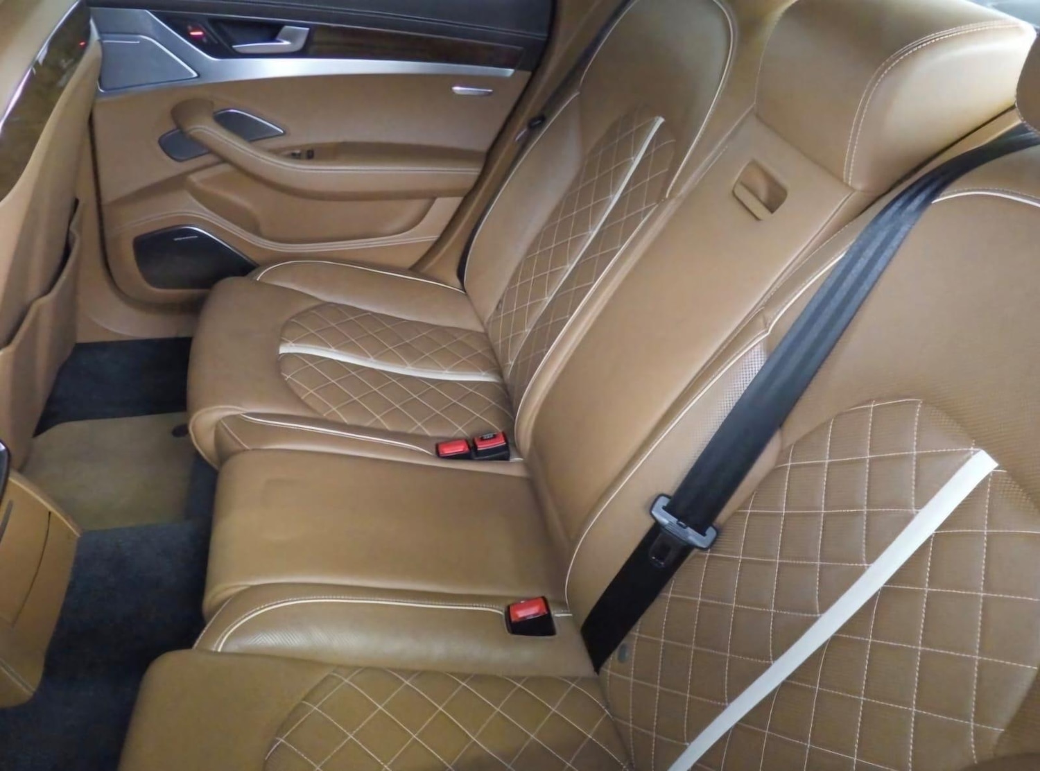 Used Audi S8 for sale - 77958079: Photo 7