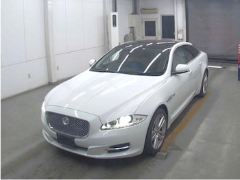 Used Jaguar XJ 2011 for sale - 79395477: Photo