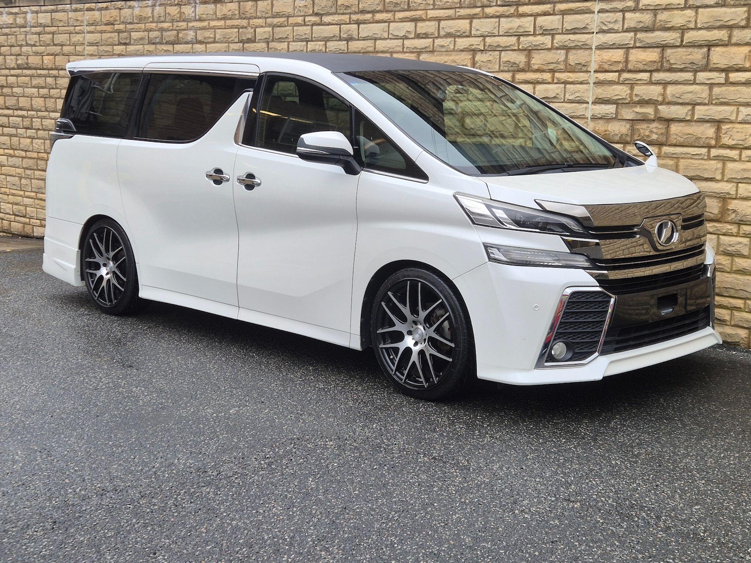 Used Toyota Vellfire for sale - 77926954: Photo 13