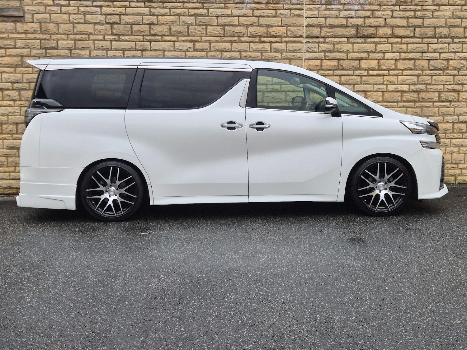 Used Toyota Vellfire for sale - 77926954: Photo 18