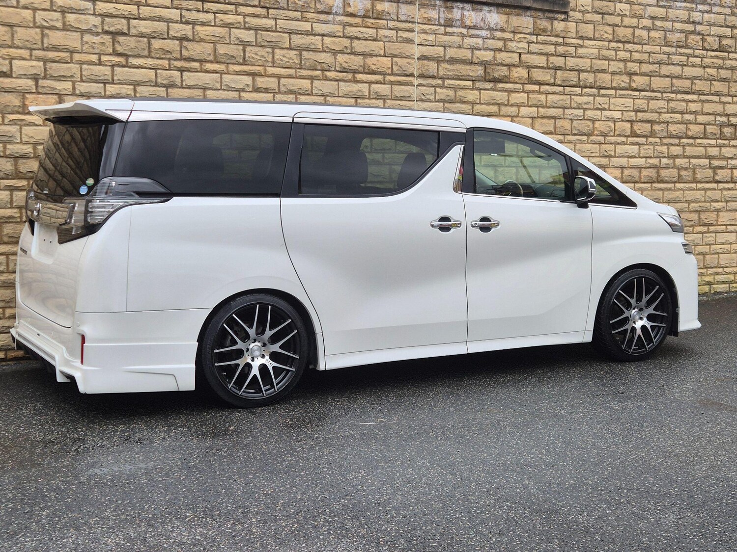 Used Toyota Vellfire for sale - 77926954: Photo 19