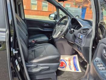Used Toyota Voxy 2015 for sale - 74909489: Photo