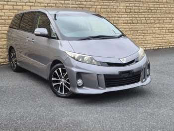 (14) - 2.4 PETROL AUTOMATIC 8 SEATER 5dr