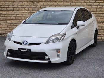 Used Toyota Prius 2015 for sale - 79045425: Photo