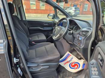 Used Toyota Voxy 2015 for sale - 74909594: Photo