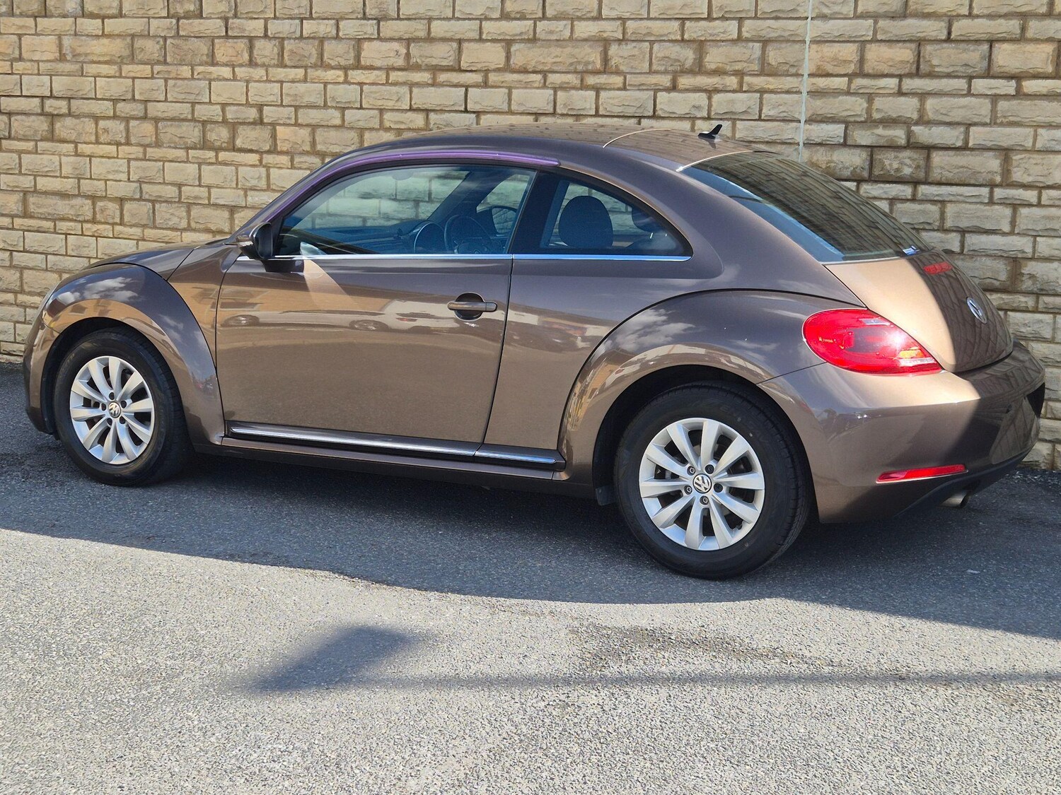 Used Volkswagen Beetle for sale - 78115785: Photo 25
