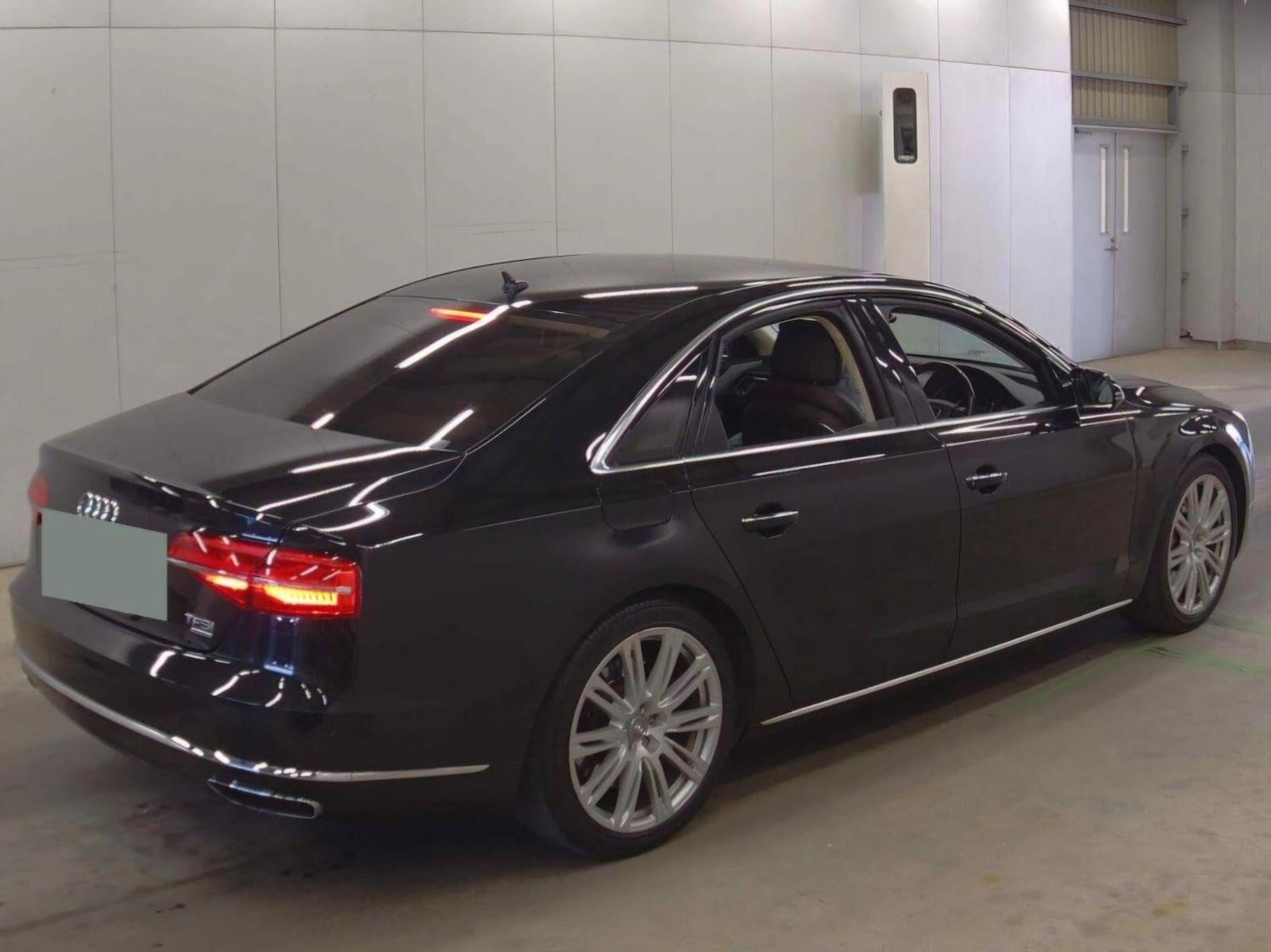 Used Audi A8 for sale - 77957681: Photo 8