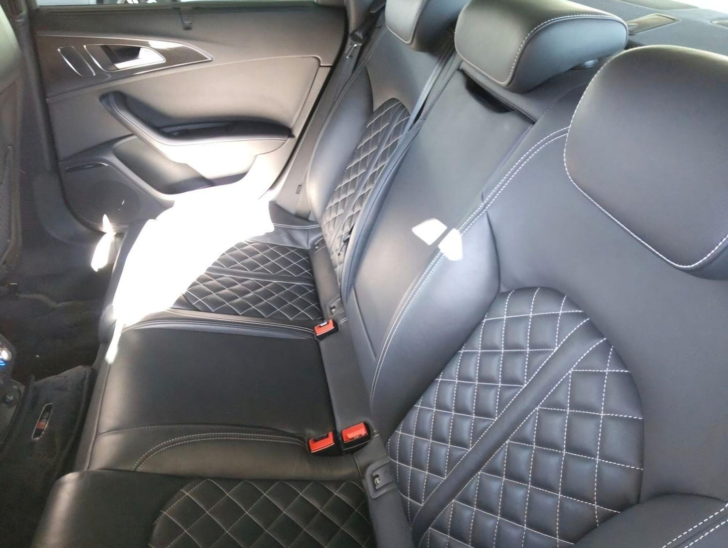 Used Audi S6 Saloon for sale - 77957082: Photo 8