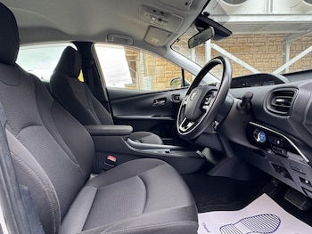 Used Toyota Prius 2021 for sale - 79515828: Photo