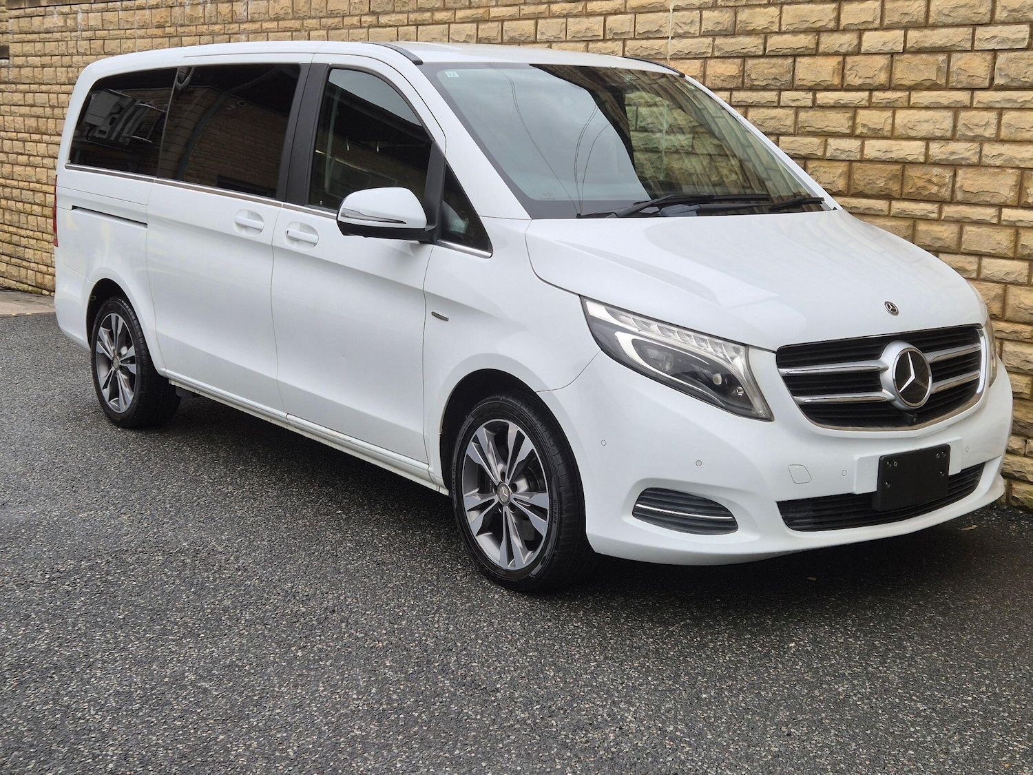 Used Mercedes-Benz V-Class 2026 for sale - 77926959: Photo 11