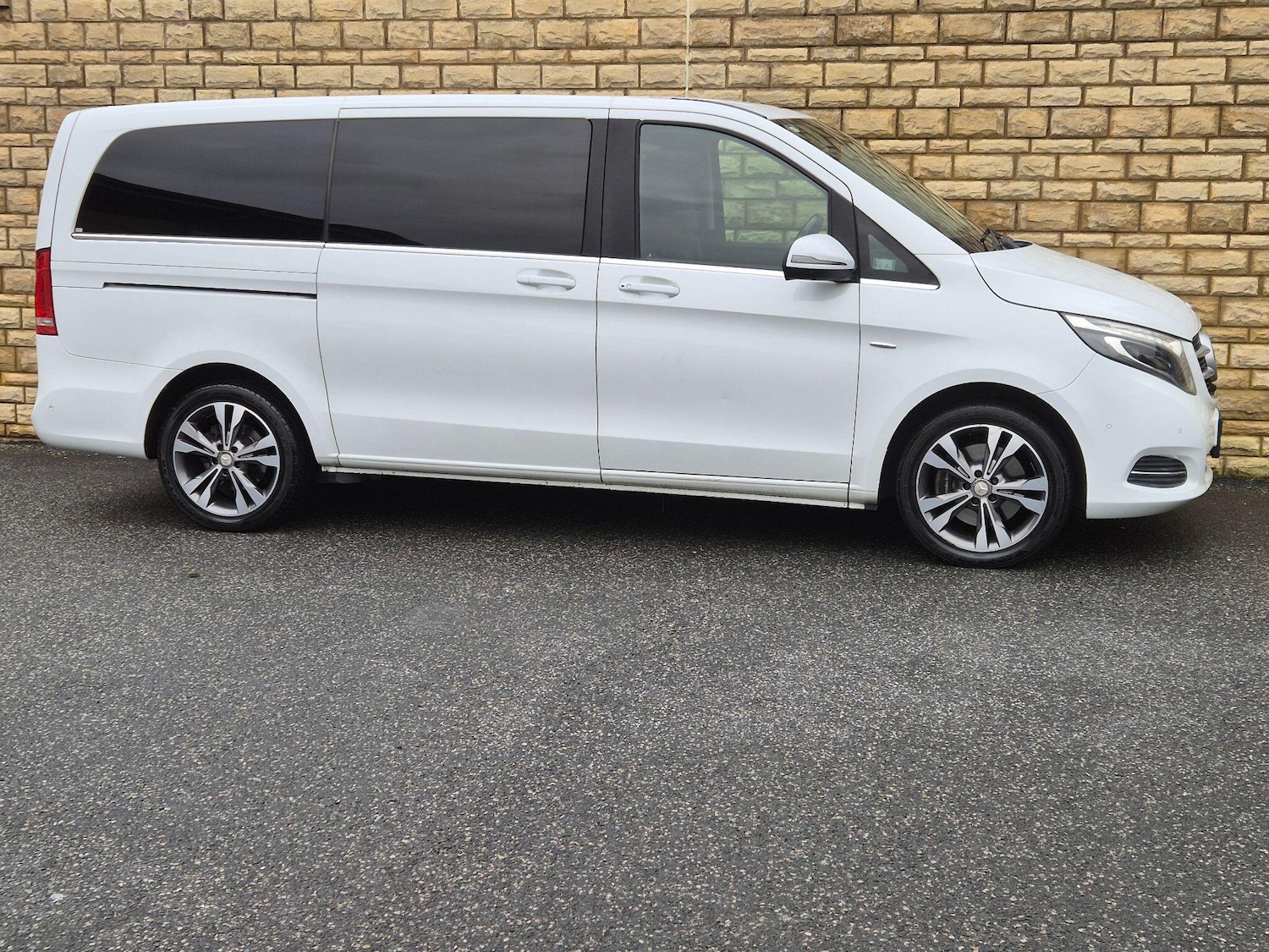 Used Mercedes-Benz V-Class 2026 for sale - 77926959: Photo 14