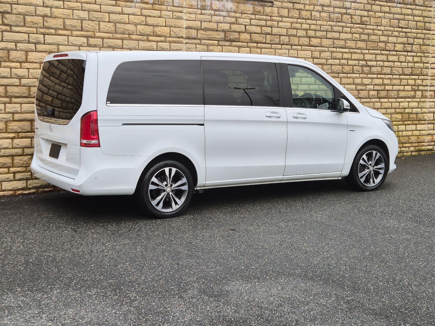 Used Mercedes-Benz V-Class 2026 for sale - 77926959: Photo 17