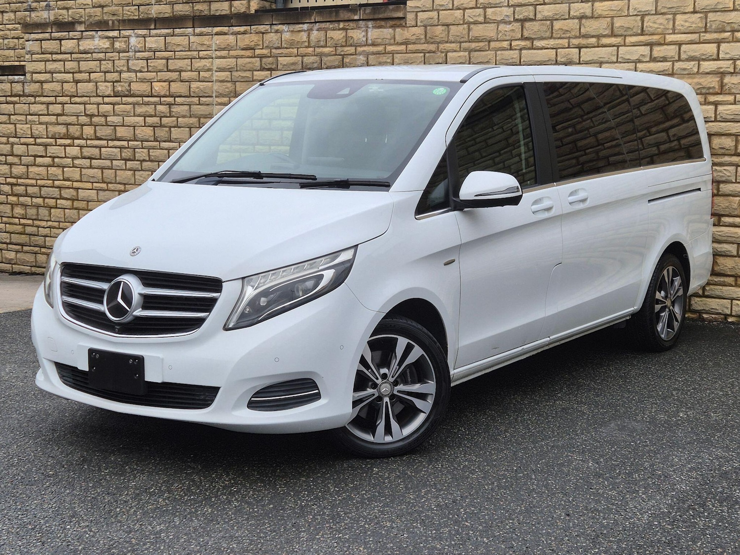 Used Mercedes-Benz V-Class 2026 for sale - 77926959: Photo 3