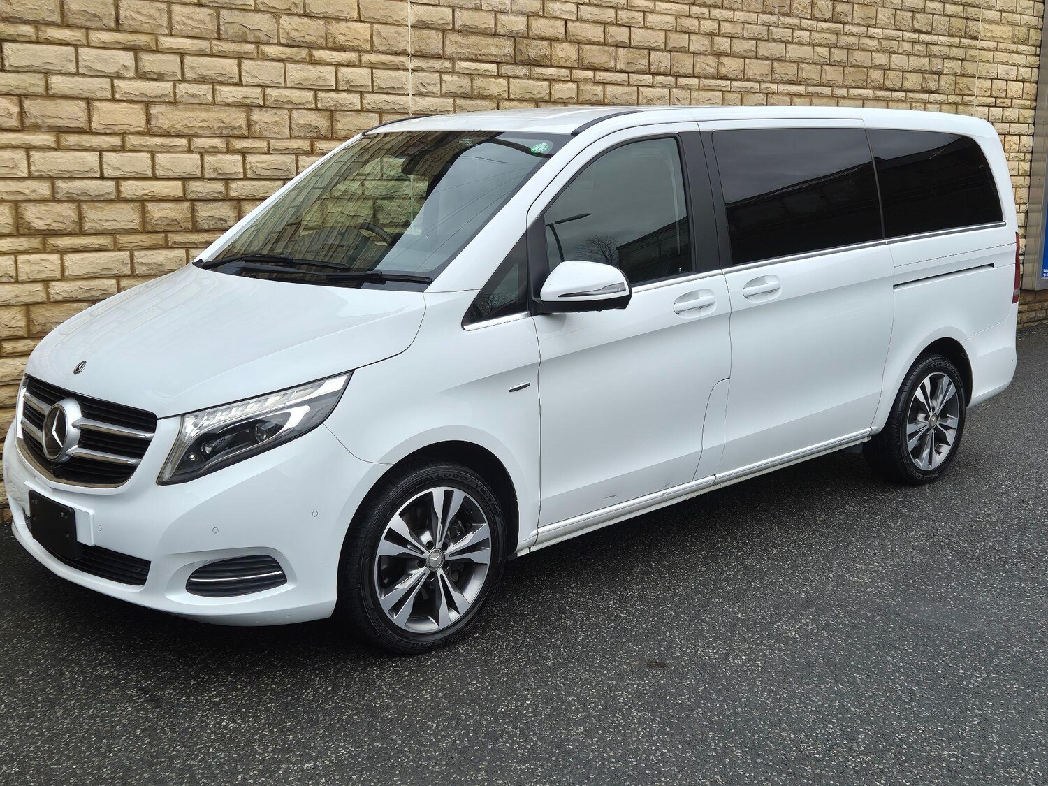 Used Mercedes-Benz V-Class 2026 for sale - 77926959: Photo 35