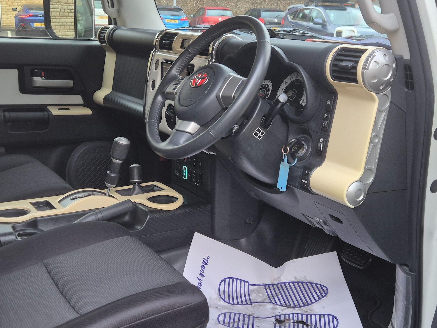 Used Toyota FJ Cruiser for sale - 77926962: Photo 2