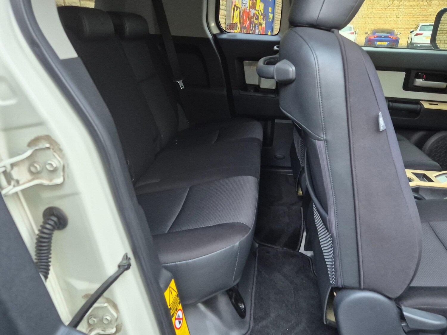 Used Toyota FJ Cruiser for sale - 77926962: Photo 26