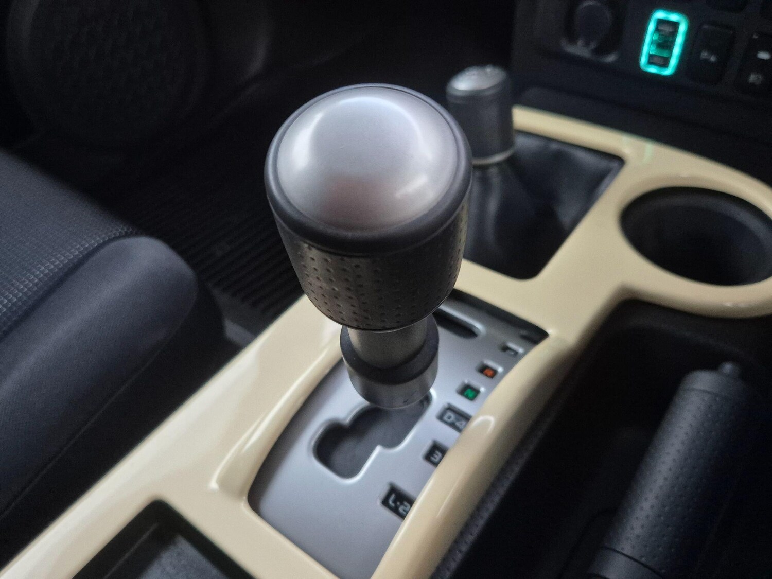 Used Toyota FJ Cruiser for sale - 77926962: Photo 42