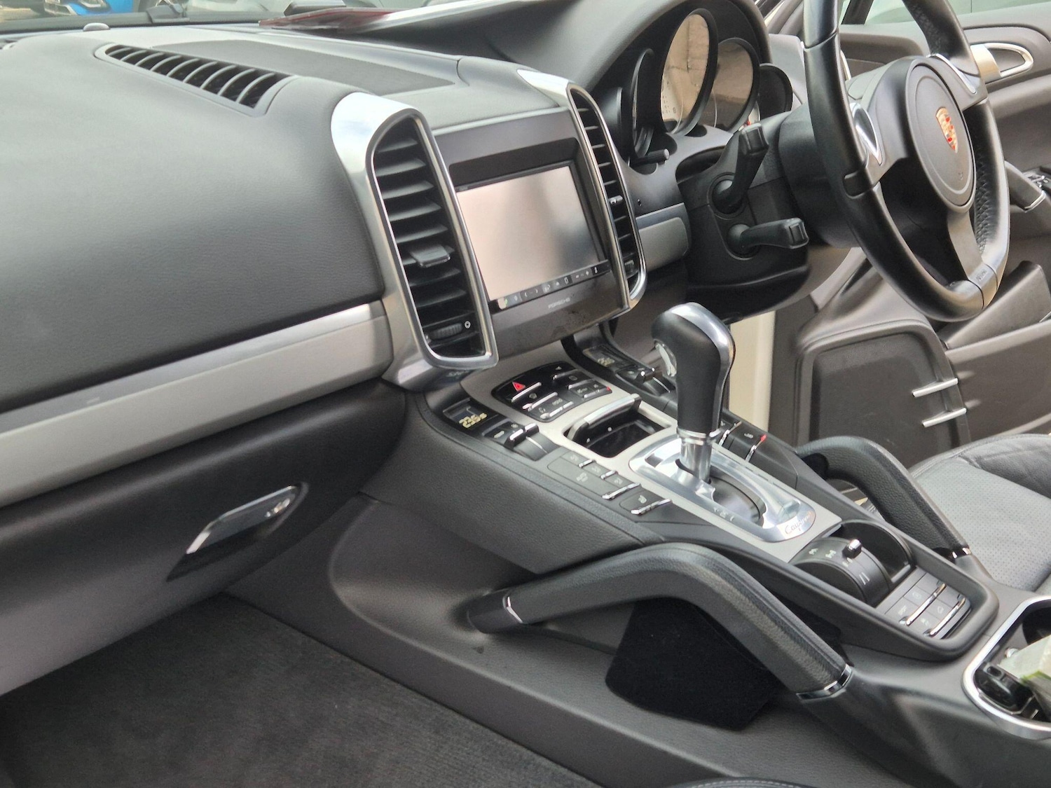 Used Porsche Cayenne for sale - 77926950: Photo 29