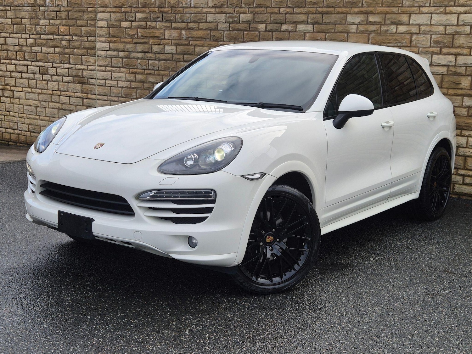 Used Porsche Cayenne for sale - 77926950: Photo 3