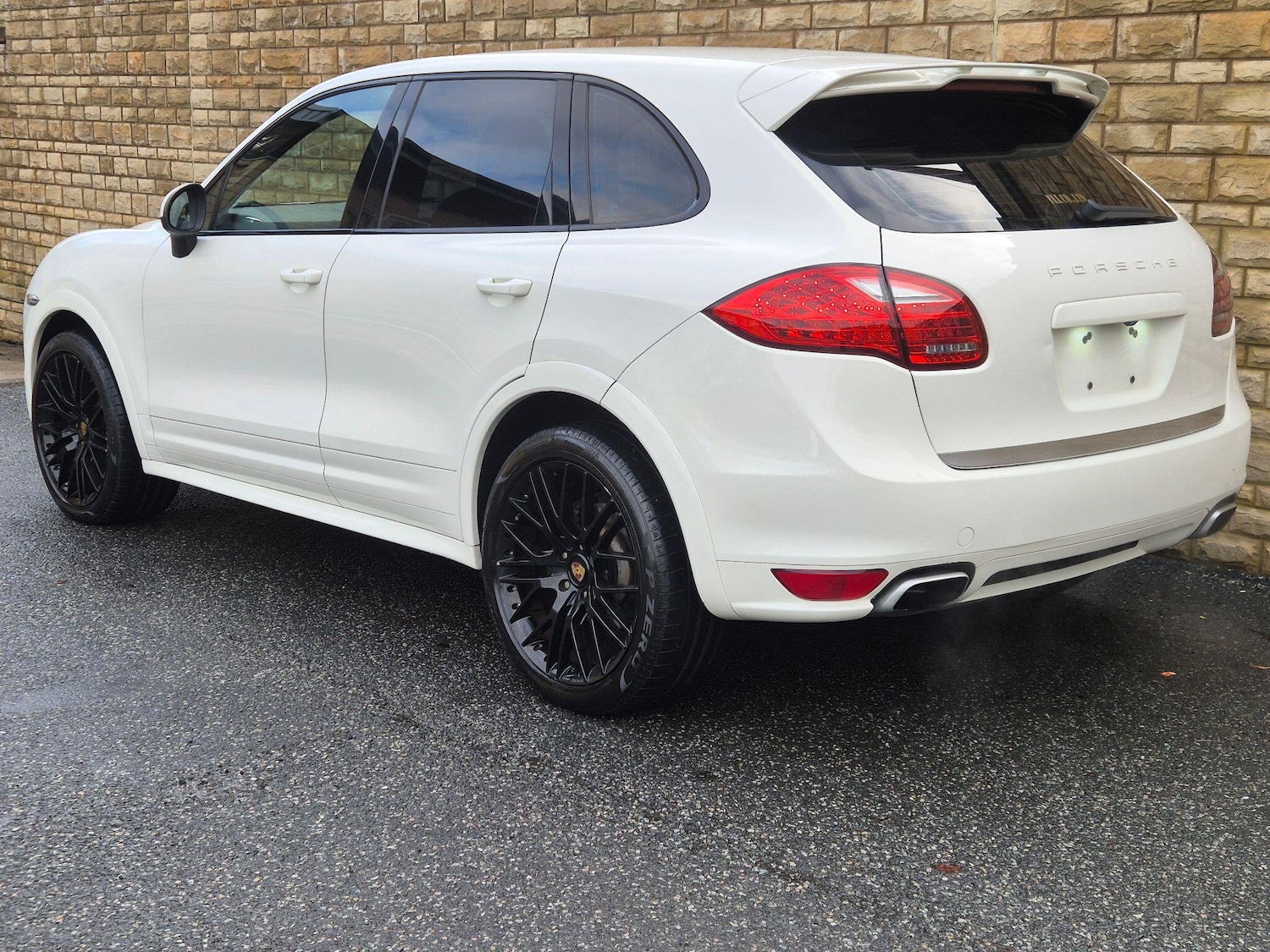 Used Porsche Cayenne for sale - 77926950: Photo 31