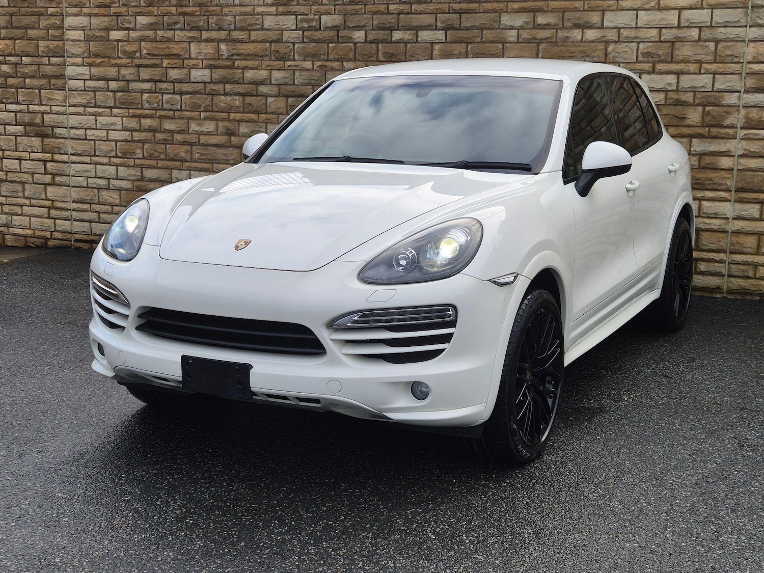 Used Porsche Cayenne for sale - 77926950: Photo 5