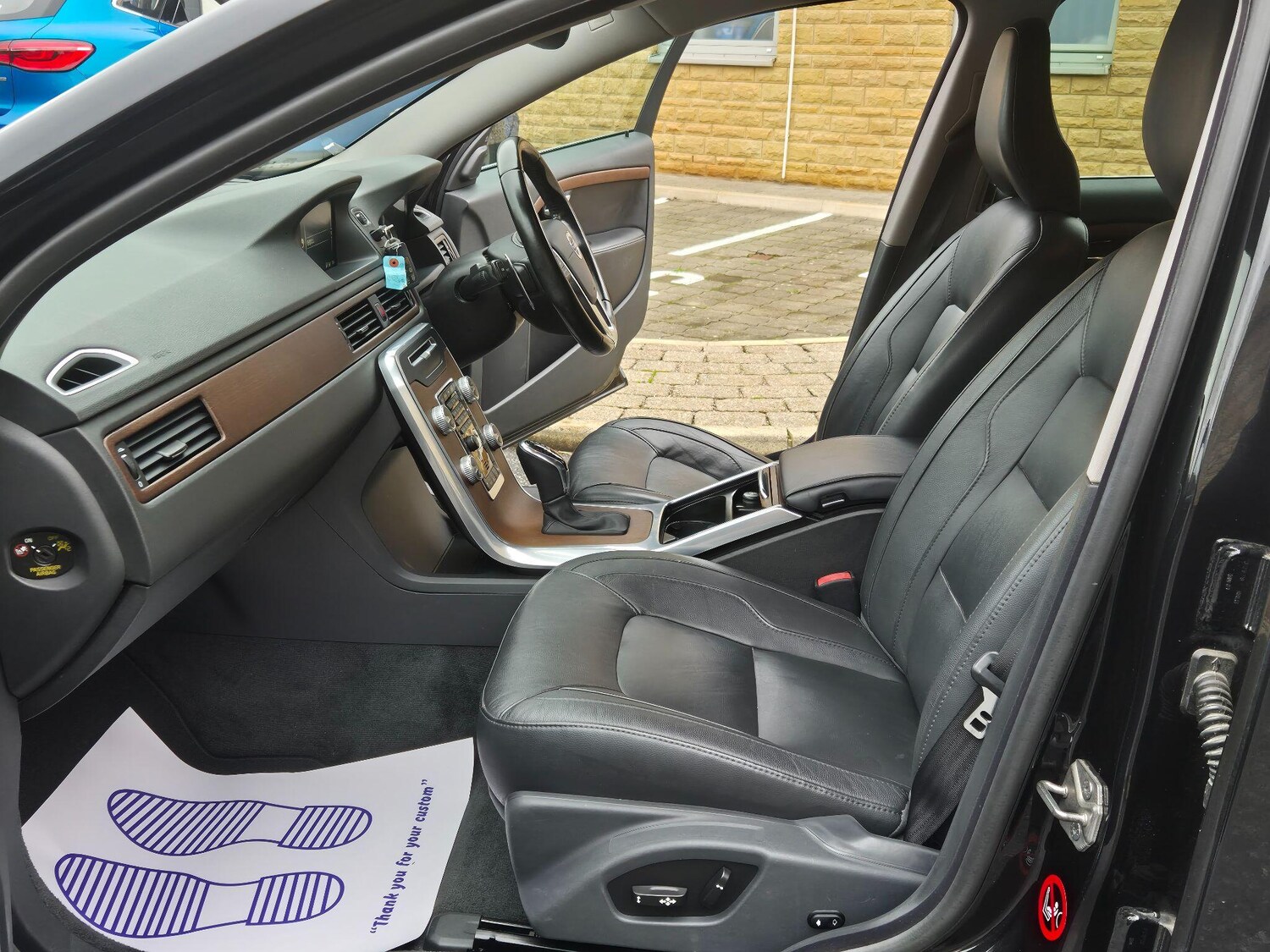 Used Volvo V70 2025 for sale - 77926952: Photo 10