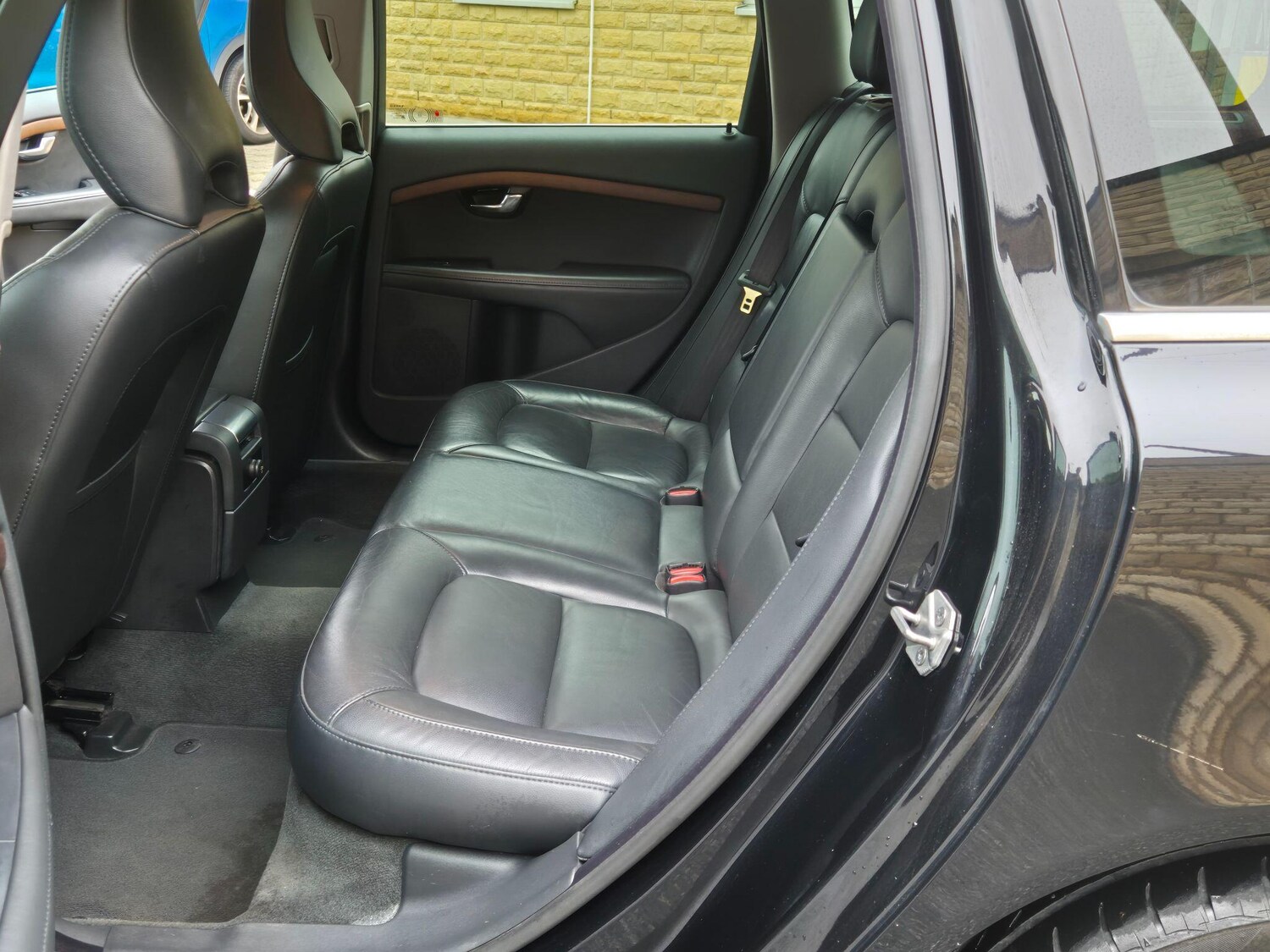 Used Volvo V70 2025 for sale - 77926952: Photo 14