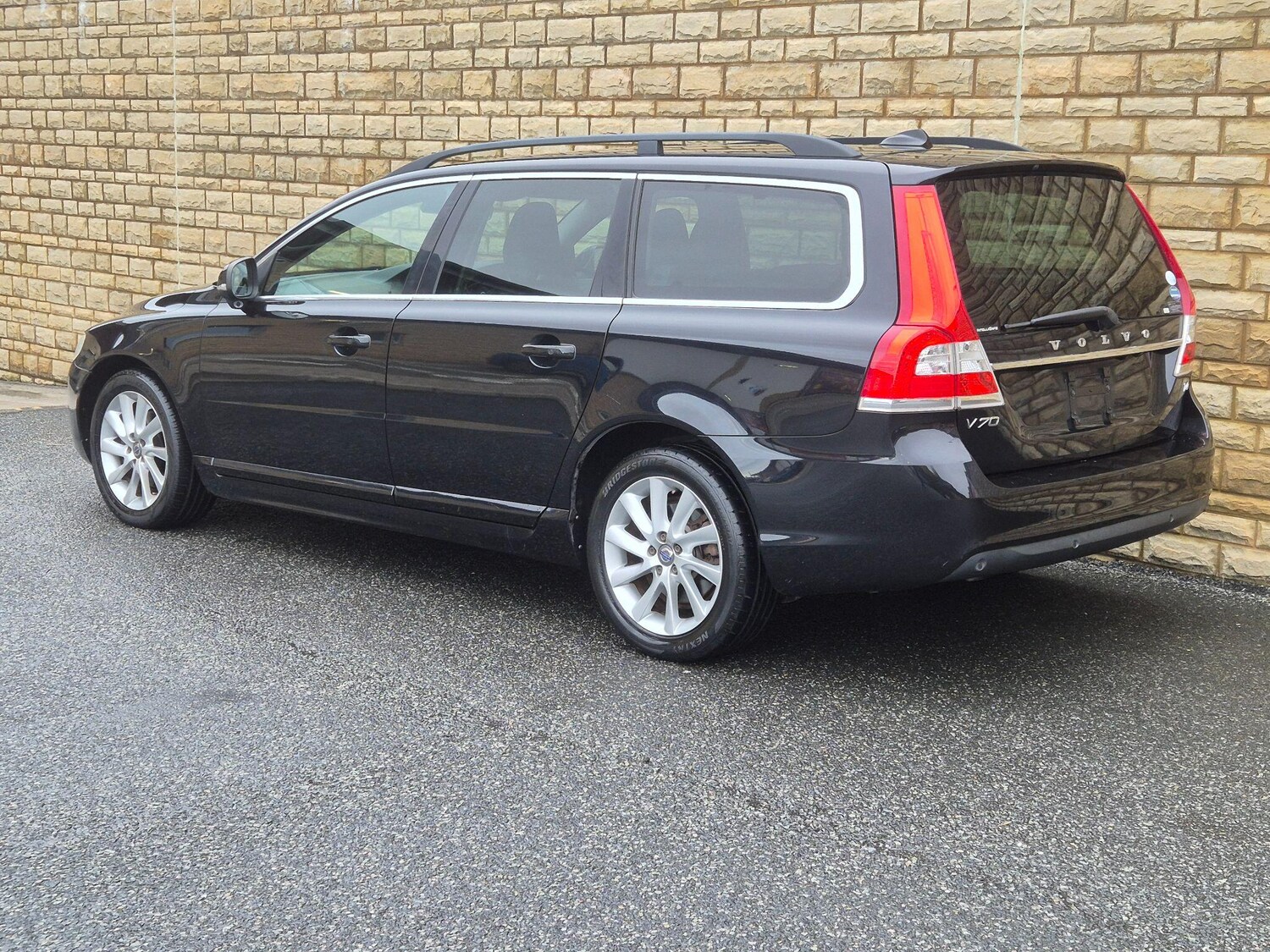 Used Volvo V70 2025 for sale - 77926952: Photo 29