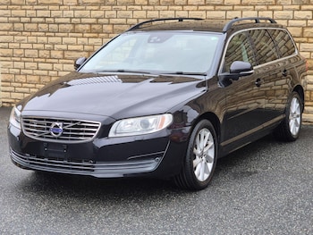Used Volvo V70 2015 for sale - 77926952: Photo